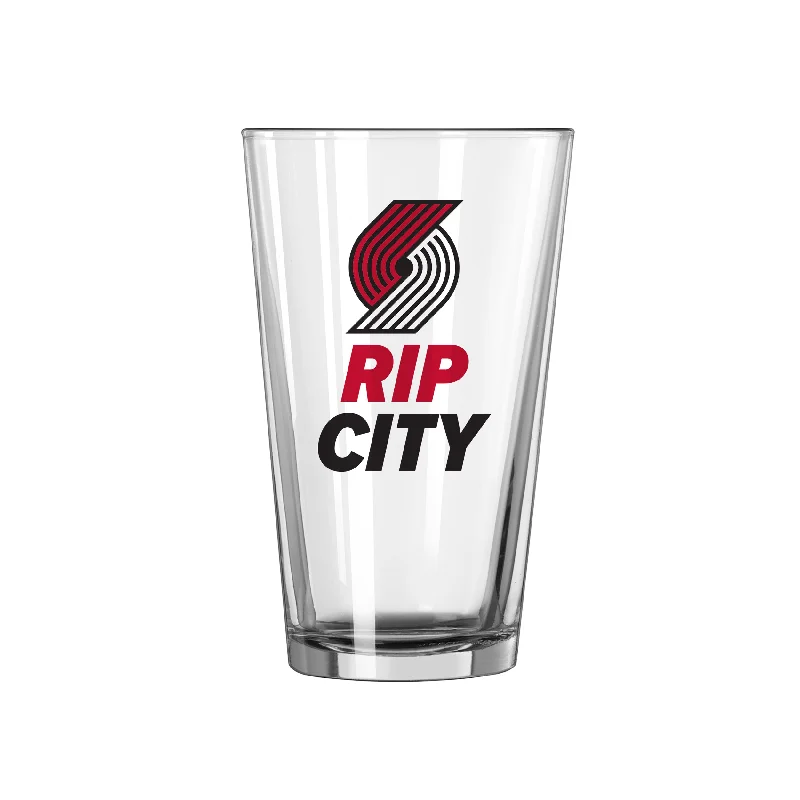 Team Mug Floral-Portland Trailblazers 16oz Slogan Pint Glass