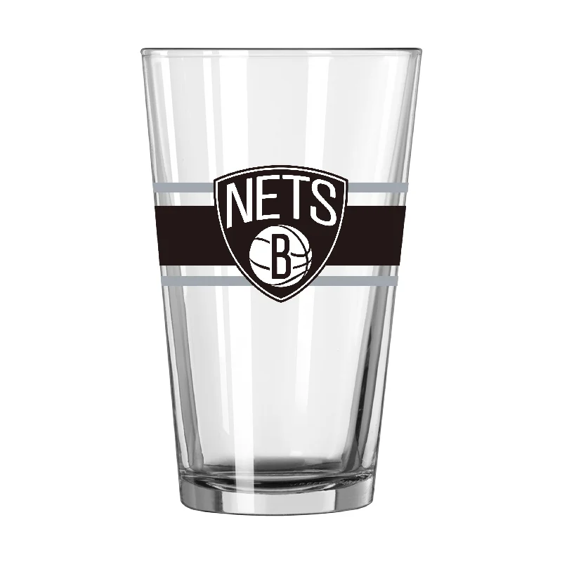 Team Mug Football-Brooklyn Nets 16oz Stripe Pint Glass